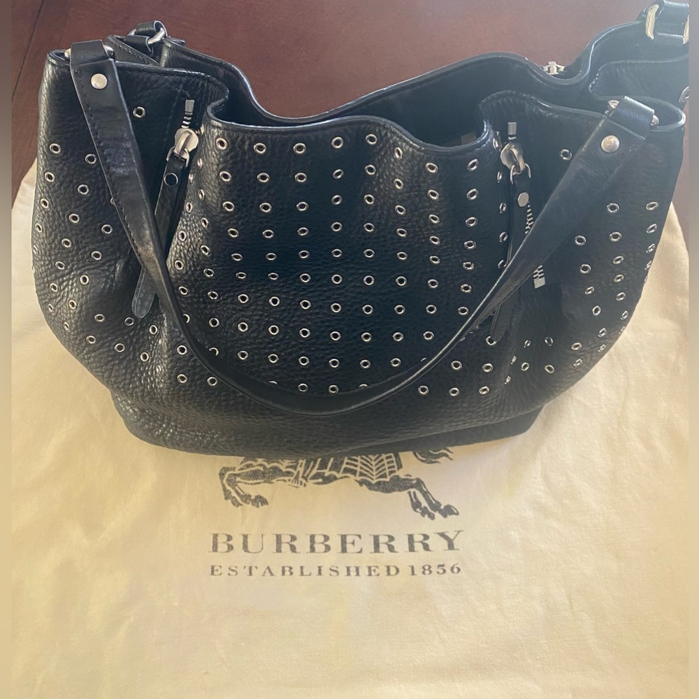 Burberry Maidstone Eyelet Stud Hand Bag *Special Addition* - Picture 4 of 9